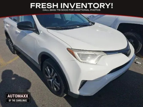 White 2018 Toyota RAV4 LE for sale in Summerville, SC