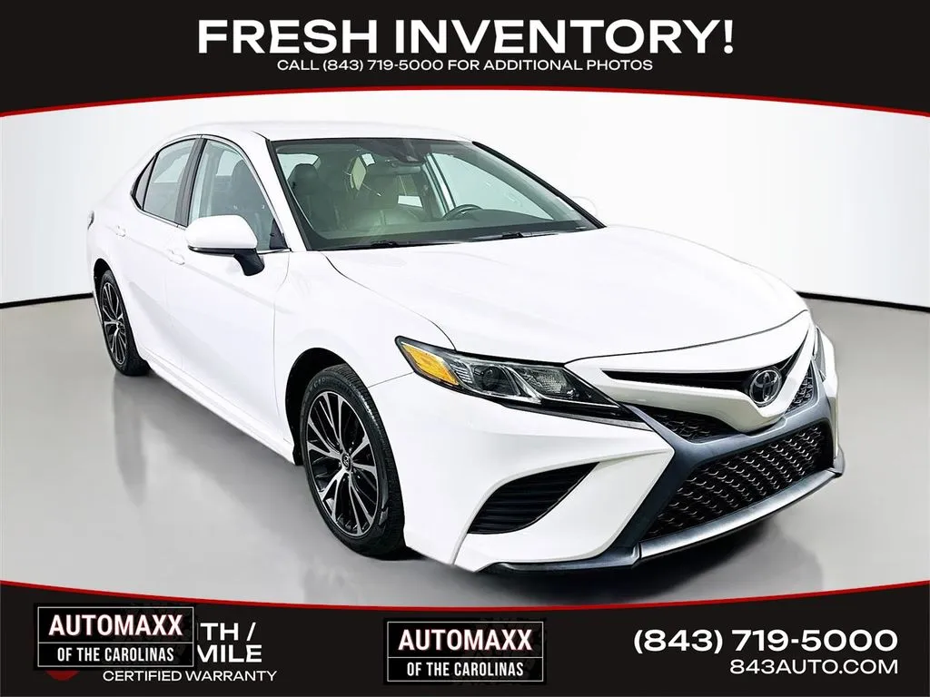 White 2019 Toyota Camry SE for sale in Summerville, SC