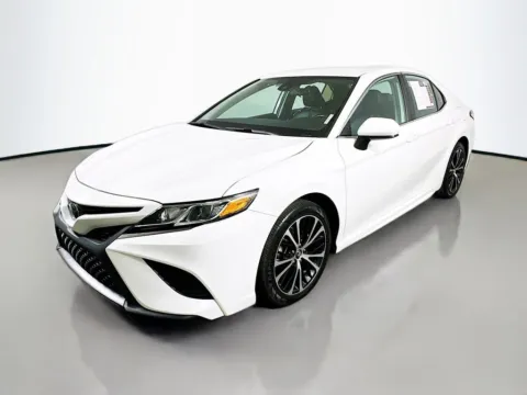Another view of 2019 Toyota Camry SE for sale in Summerville, SC at Automaxx of the Carolinas