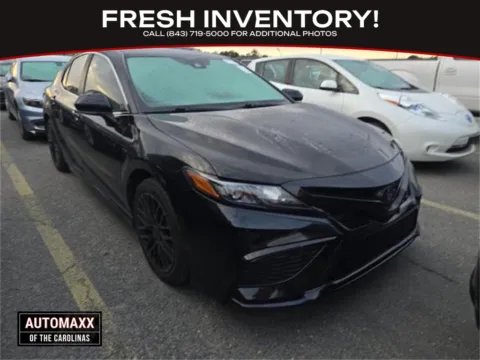 Black 2023 Toyota Camry SE for sale in Summerville, SC