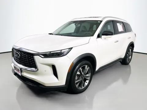 Another view of 2023 INFINITI QX60 LUXE for sale in Summerville, SC at Automaxx of the Carolinas