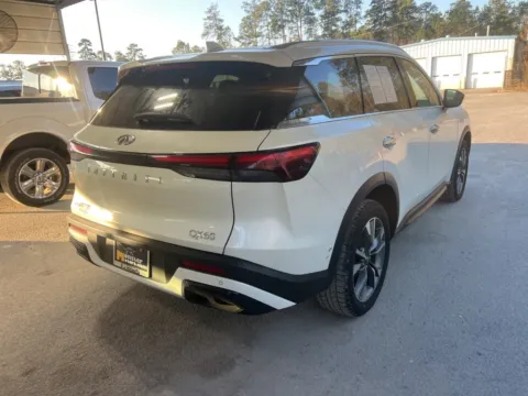 Another view of 2023 INFINITI QX60 LUXE for sale in Summerville, SC at Automaxx of the Carolinas