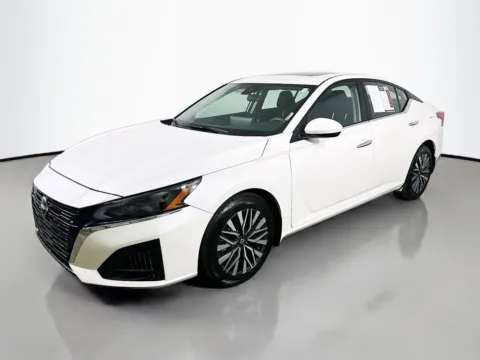 Another view of 2024 Nissan Altima 2.5 SV for sale in Summerville, SC at Automaxx of the Carolinas