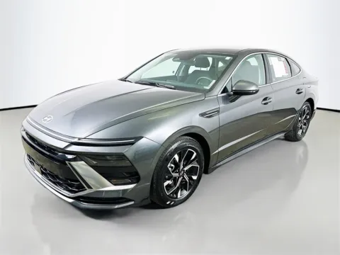 Another view of 2025 Hyundai Sonata SEL for sale in Summerville, SC at Automaxx of the Carolinas