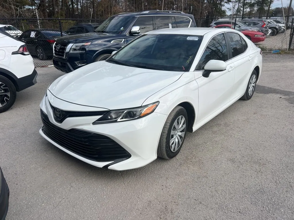 White 2020 Toyota Camry L for sale in Summerville, SC