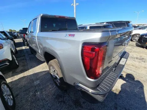 More photos of 2023 GMC Sierra 1500 SLT at Automaxx of the Carolinas, SC