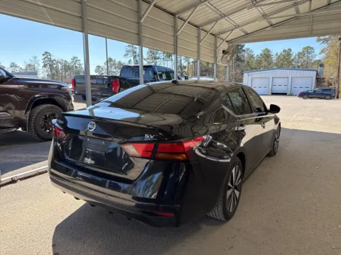 Another view of 2022 Nissan Altima 2.5 SV for sale in Summerville, SC at Automaxx of the Carolinas