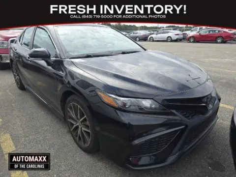 Black 2022 Toyota Camry SE for sale in Summerville, SC