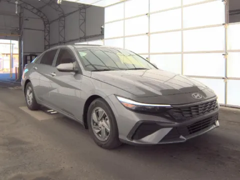 Gray 2024 Hyundai Elantra SE for sale in Summerville, SC