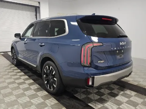 More photos of 2023 Kia Telluride SX at Automaxx of the Carolinas, SC
