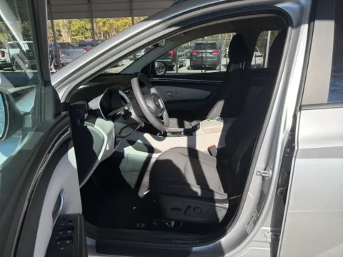 More photos of 2024 Hyundai Tucson SEL at Automaxx of the Carolinas, SC