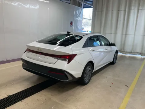 Another view of 2024 Hyundai Elantra SEL for sale in Summerville, SC at Automaxx of the Carolinas