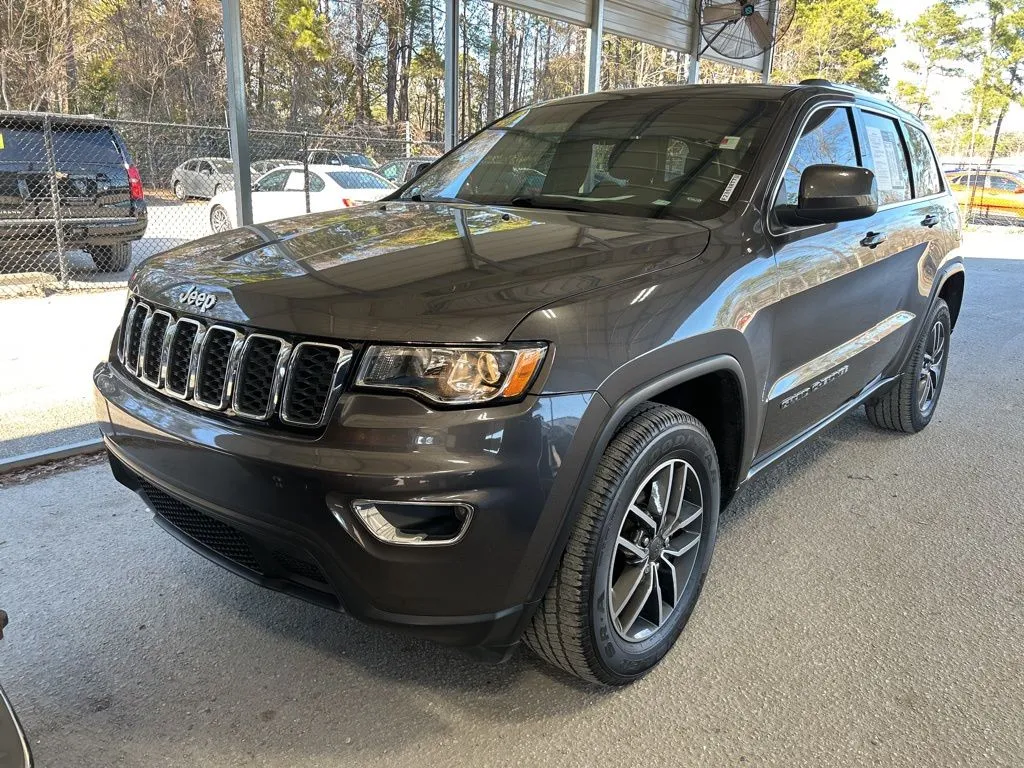 Gray 2019 Jeep Grand Cherokee Laredo E for sale in Summerville, SC