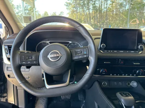 More photos of 2023 Nissan Rogue SL at Automaxx of the Carolinas, SC