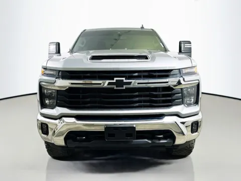 Photos of 2025 Chevrolet Silverado 2500HD LT for sale in Summerville, SC at Automaxx of the Carolinas