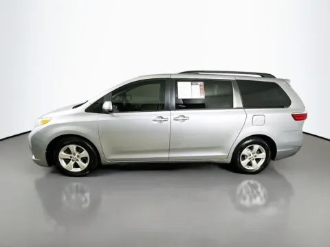More photos of 2017 Toyota Sienna L at Automaxx of the Carolinas, SC
