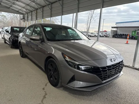 Photos of 2022 Hyundai Elantra SEL for sale in Summerville, SC at Automaxx of the Carolinas