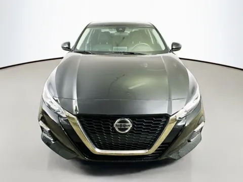 Photos of 2022 Nissan Altima 2.5 SR for sale in Summerville, SC at Automaxx of the Carolinas