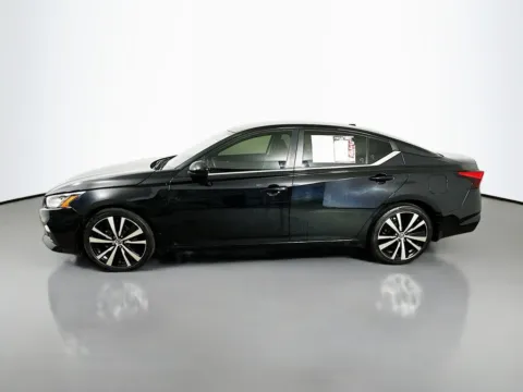 More photos of 2022 Nissan Altima 2.5 SR at Automaxx of the Carolinas, SC