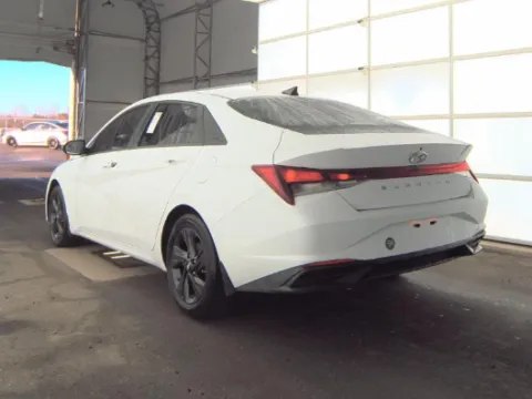 More photos of 2022 Hyundai Elantra SEL at Automaxx of the Carolinas, SC