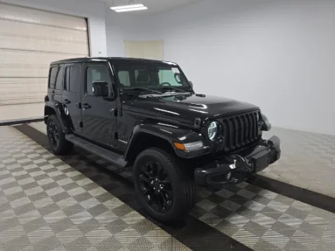 Black 2022 Jeep Wrangler Unlimited Sahara High Altitude for sale in Summerville, SC