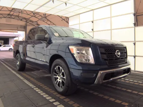 Photos of 2022 Nissan Titan SV for sale in Summerville, SC at Automaxx of the Carolinas