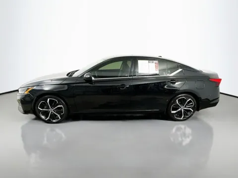 More photos of 2024 Nissan Altima 2.5 SR at Automaxx of the Carolinas, SC