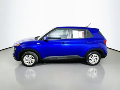 More photos of 2023 Hyundai Venue SE at Automaxx of the Carolinas, SC