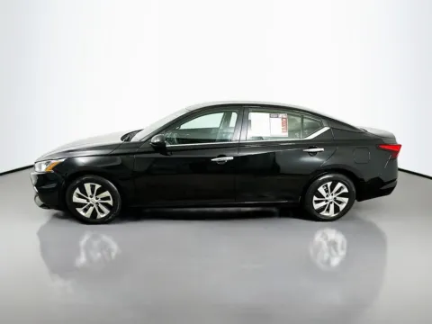 More photos of 2021 Nissan Altima 2.5 S at Automaxx of the Carolinas, SC