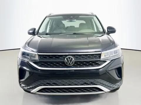 Photos of 2024 Volkswagen Taos 1.5T SE for sale in Summerville, SC at Automaxx of the Carolinas