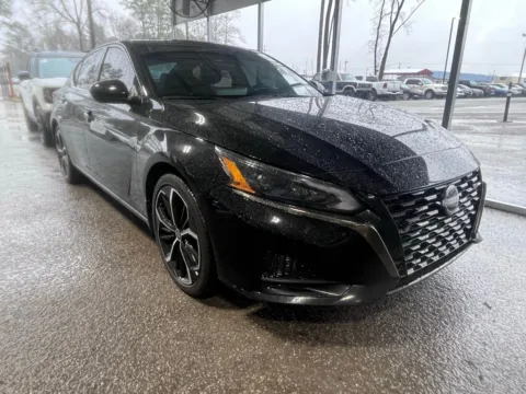 Black 2024 Nissan Altima 2.5 SR for sale in Summerville, SC