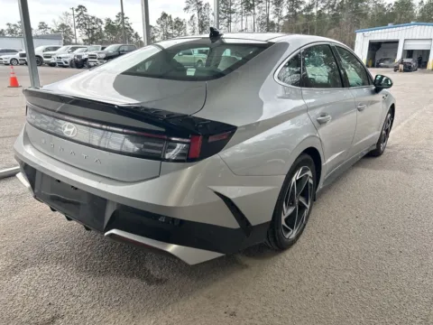Another view of 2024 Hyundai Sonata SEL for sale in Summerville, SC at Automaxx of the Carolinas
