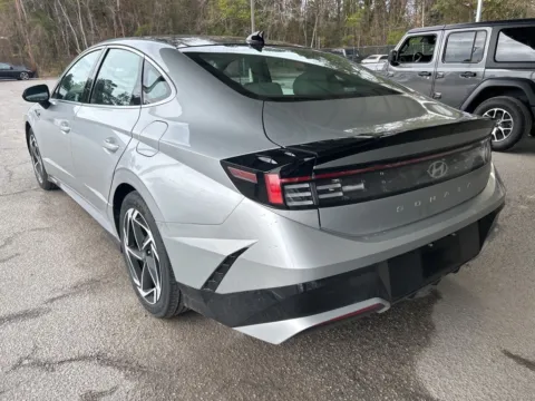 More photos of 2024 Hyundai Sonata SEL at Automaxx of the Carolinas, SC