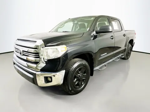 Another view of 2017 Toyota Tundra SR5 for sale in Summerville, SC at Automaxx of the Carolinas