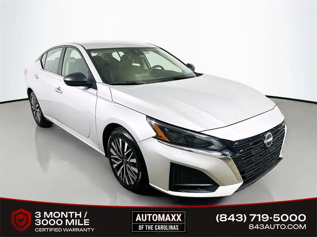 2024 Nissan Altima SV