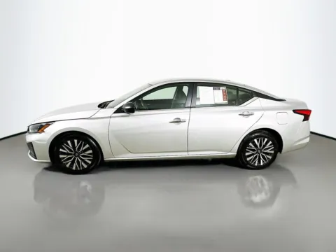 More photos of 2024 Nissan Altima 2.5 SV at Automaxx of the Carolinas, SC