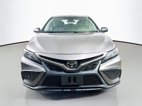 Photos of 2021 Toyota Camry SE for sale in Summerville, SC at Automaxx of the Carolinas