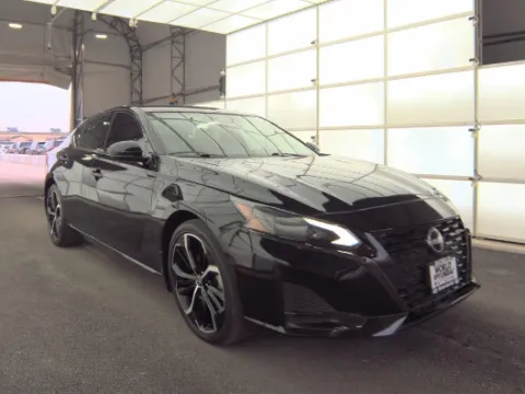 Black 2023 Nissan Altima 2.5 SR for sale in Summerville, SC