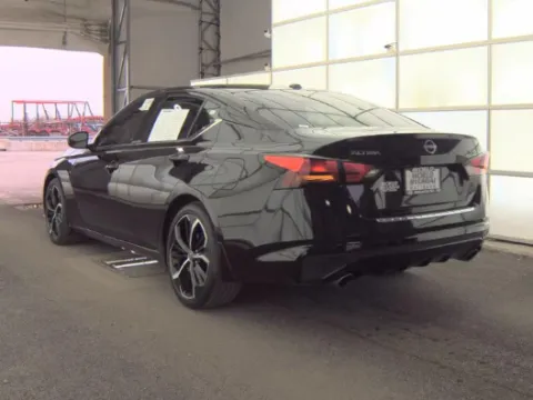 More photos of 2023 Nissan Altima 2.5 SR at Automaxx of the Carolinas, SC