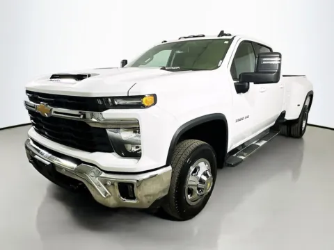 Another view of 2025 Chevrolet Silverado 3500HD LT for sale in Summerville, SC at Automaxx of the Carolinas