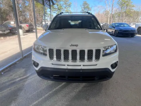 Photos of 2015 Jeep Compass Latitude for sale in Summerville, SC at Automaxx of the Carolinas