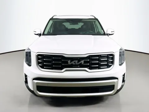 Photos of 2025 Kia Telluride S for sale in Summerville, SC at Automaxx of the Carolinas