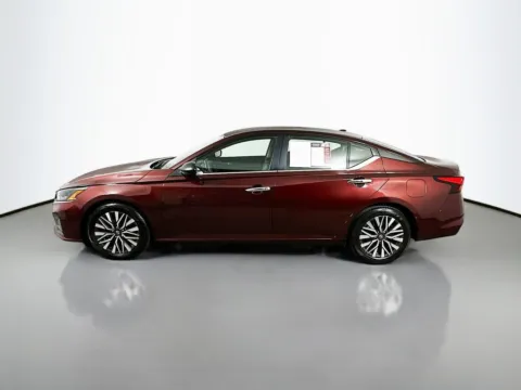 More photos of 2024 Nissan Altima 2.5 SV at Automaxx of the Carolinas, SC