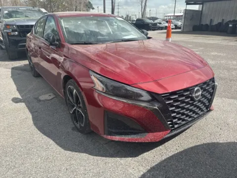 Photos of 2023 Nissan Altima 2.5 SR for sale in Summerville, SC at Automaxx of the Carolinas