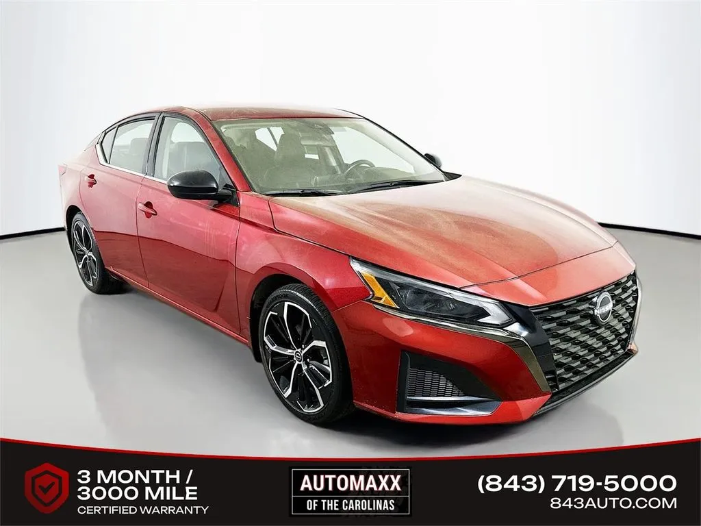 Red 2023 Nissan Altima 2.5 SR for sale in Summerville, SC