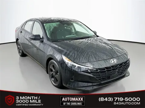 Black 2022 Hyundai Elantra SEL for sale in Summerville, SC