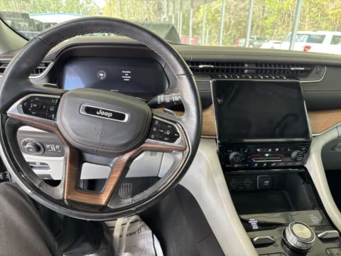 More photos of 2021 Jeep Grand Cherokee L Summit at Automaxx of the Carolinas, SC