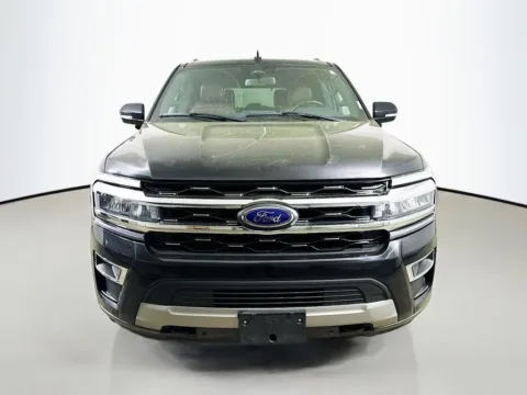 Photos of 2023 Ford Expedition Limited for sale in Summerville, SC at Automaxx of the Carolinas
