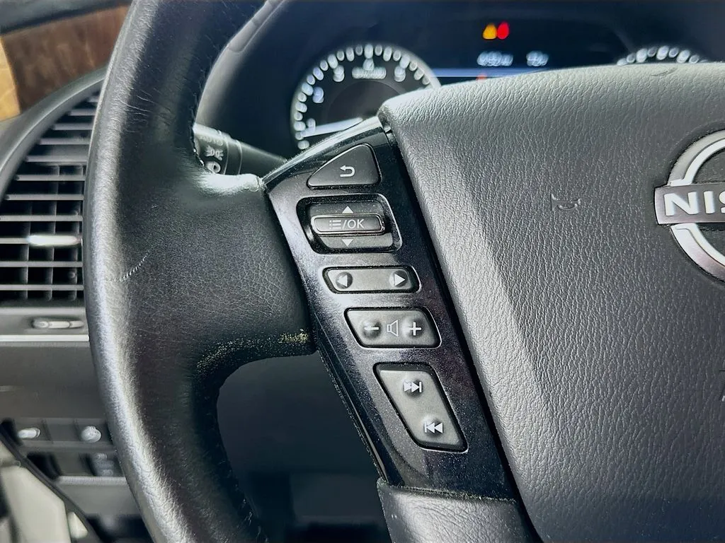 2023 Nissan Armada SL - Photo 23