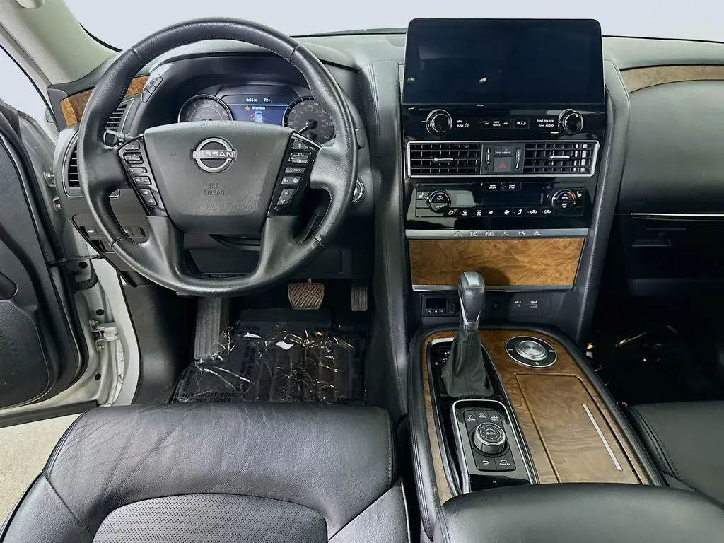 2023 Nissan Armada SL - Photo 17